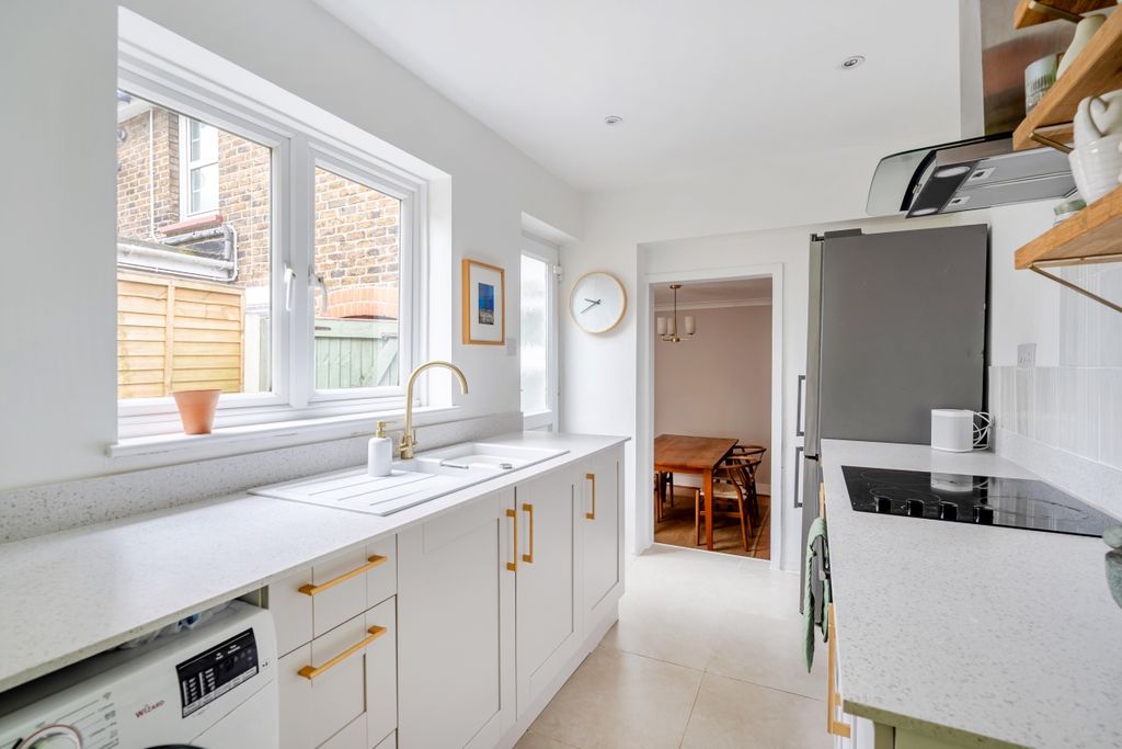 Property photo 2 of 15 1435602-9-69Ca53d...