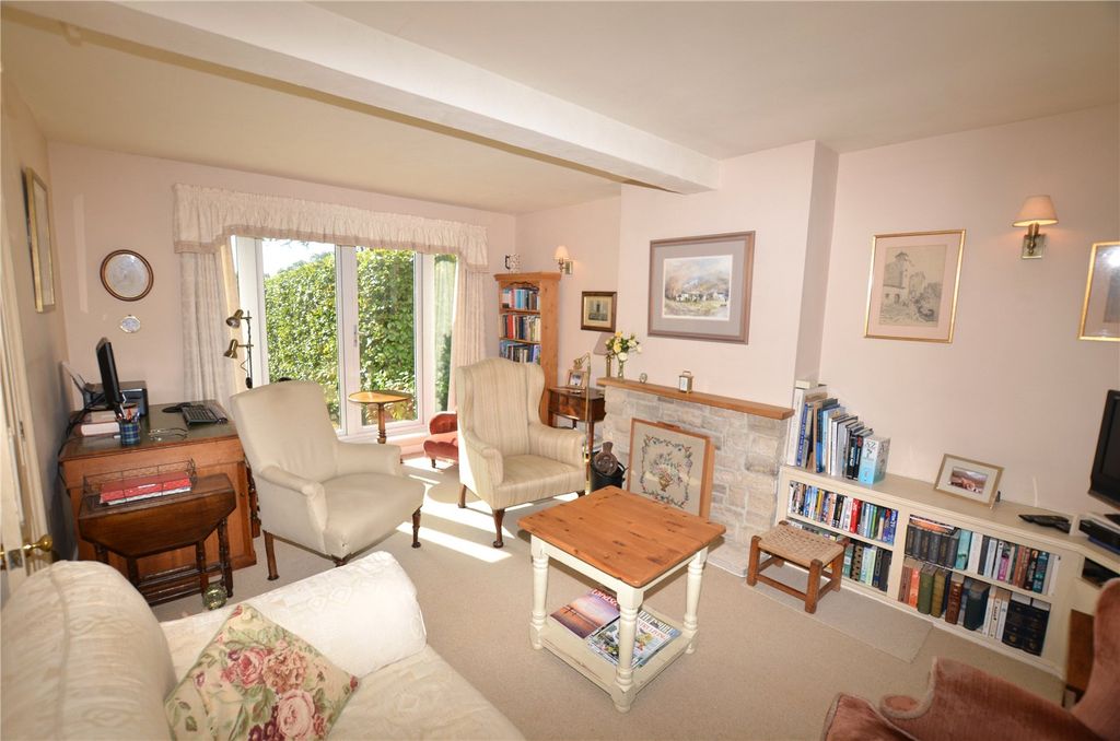 Property photo 2 of 12 Picture No. 02