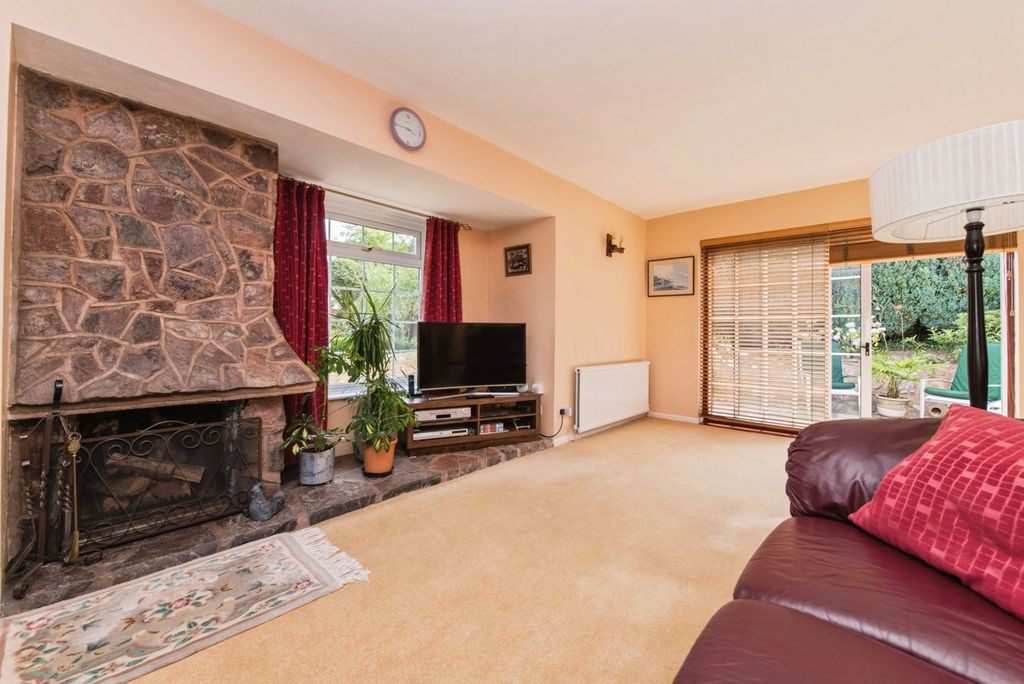 Property photo 2 of 25 Pbox-Img.Jpg