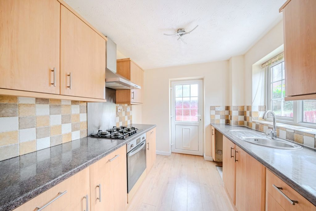 Property photo 2 of 17 Photo