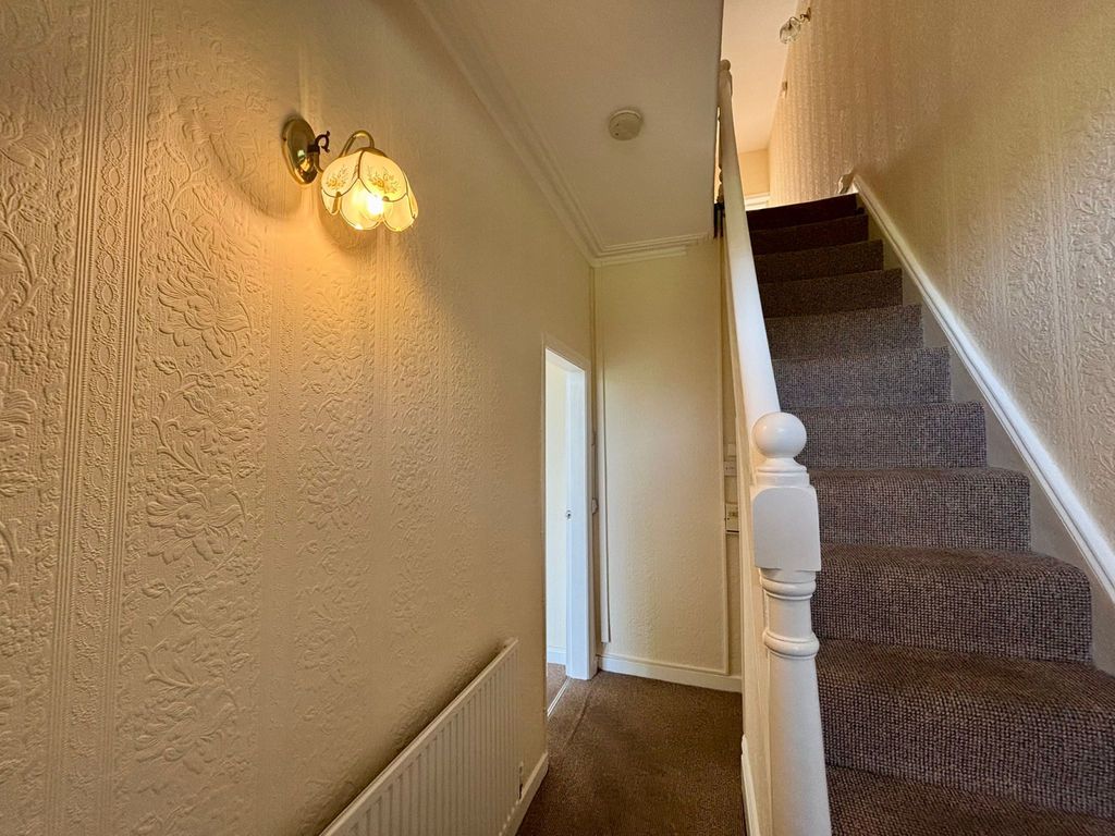 Property photo 2 of 20 Gallery