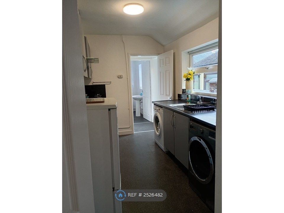 Property photo 1 of 1