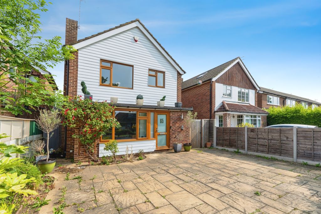 Property photo 3 of 17