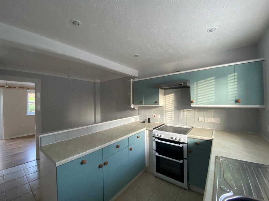 Property photo 2 of 11 1000024302