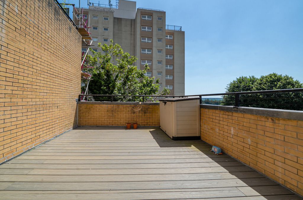 Property photo 1 of 20 1482974-20-6A3Bfe...