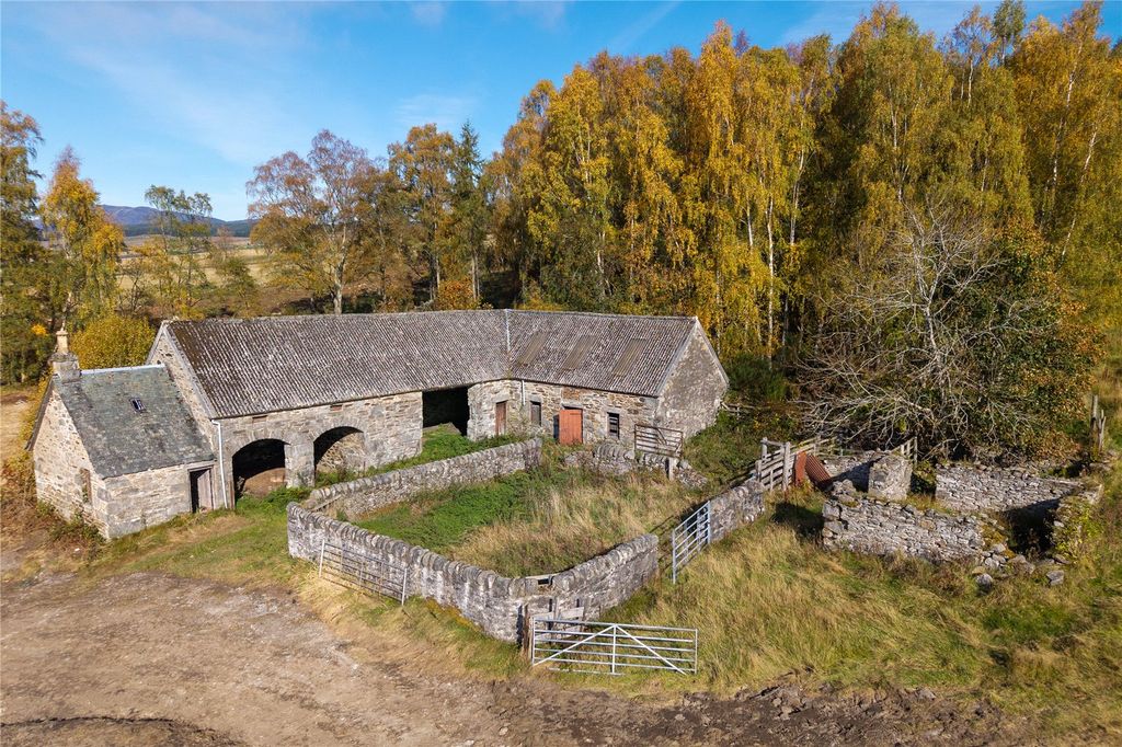 Property photo 3 of 15 Craigbea