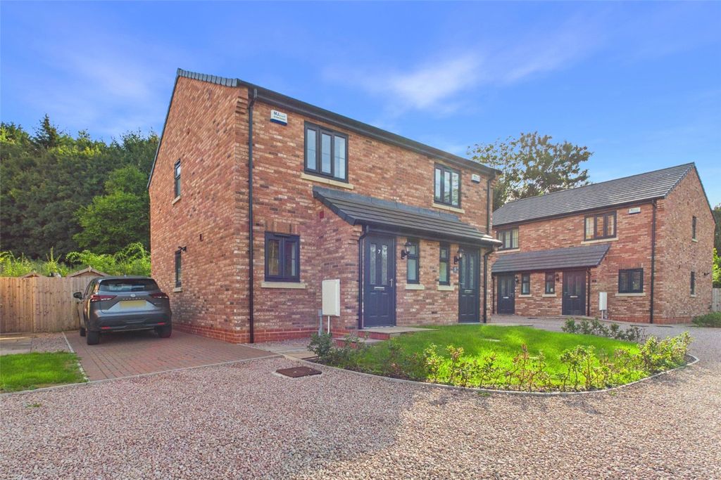 Property photo 1 of 10 Picture No. 18