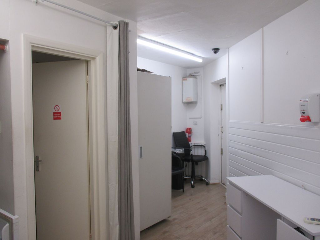 Property photo 3 of 3