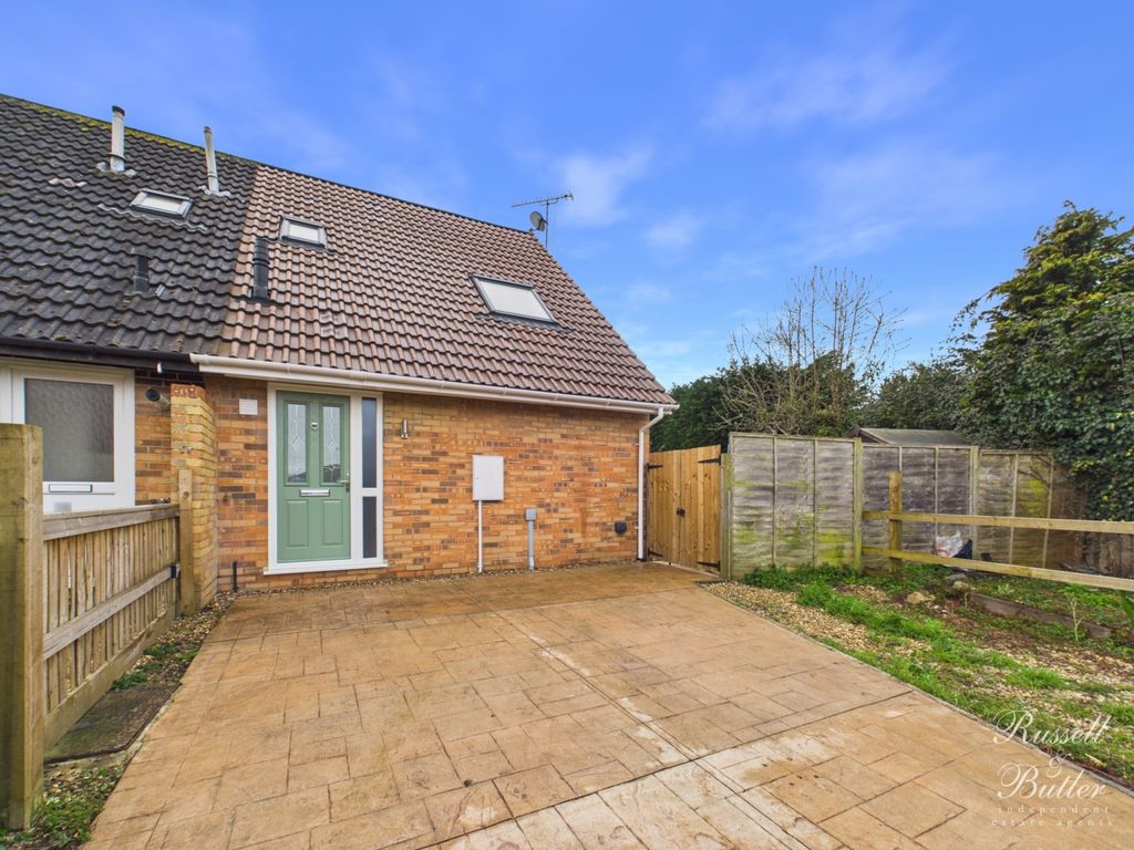 Property photo 1 of 13 Cam02127G0-Pr0389-Still023