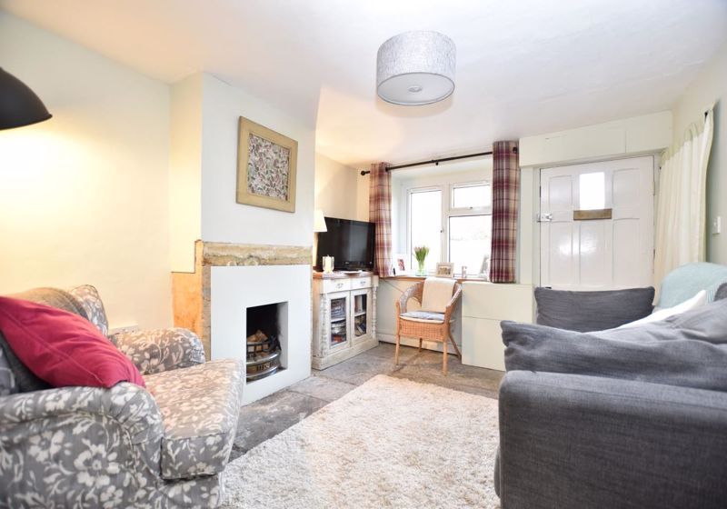 Property photo 2 of 7 Photo 2