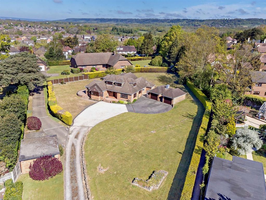 Property photo 1 of 32 Aerial