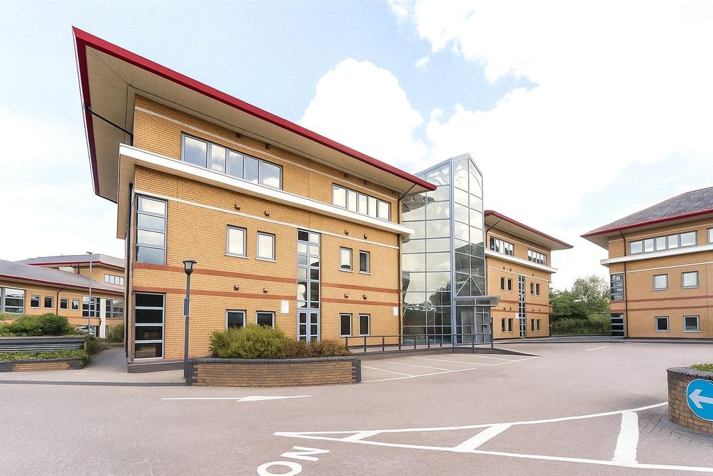 Property photo 1 of 4