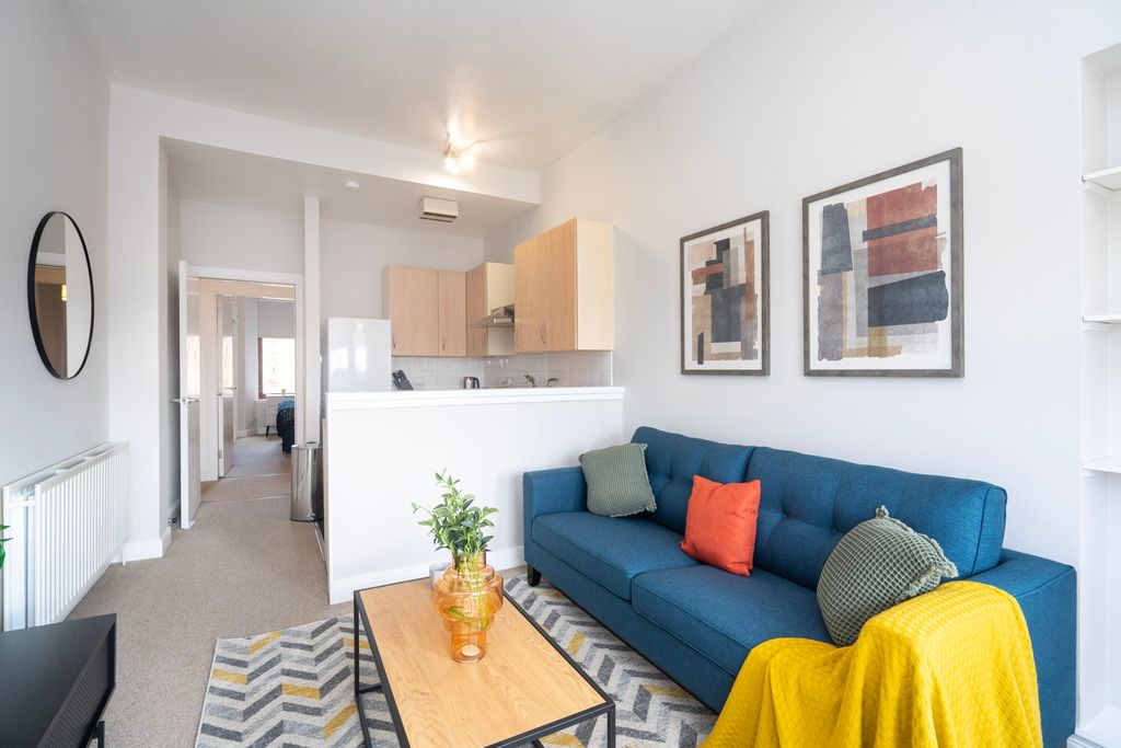 Property photo 3 of 11 Photo 3