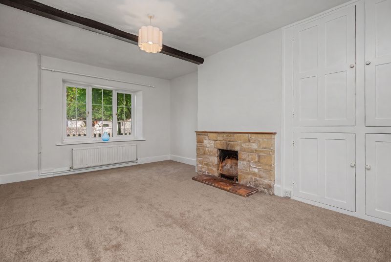 Property photo 2 of 20 Living Room