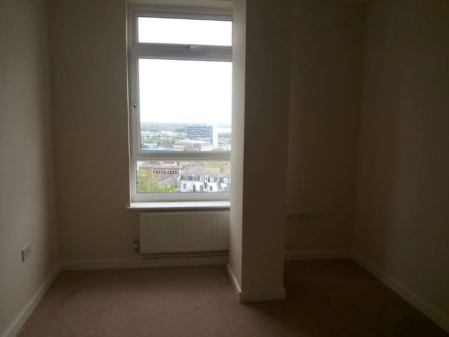 Property photo 3 of 6