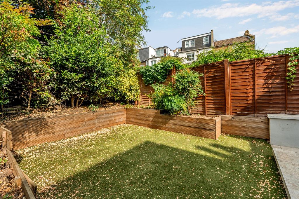 Property photo 3 of 14 31A Myrtle Road-3.Jpg
