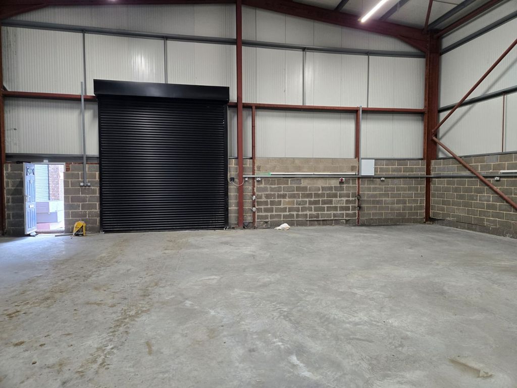 Property photo 2 of 5