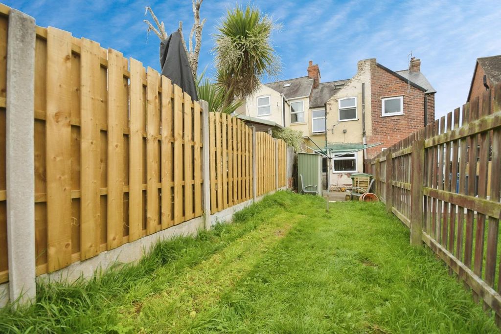 Property photo 2 of 16 Rear 04.Jpg