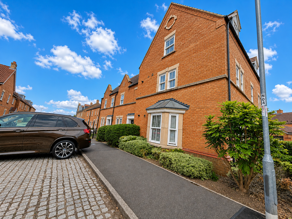 Property photo 1 of 12 1012