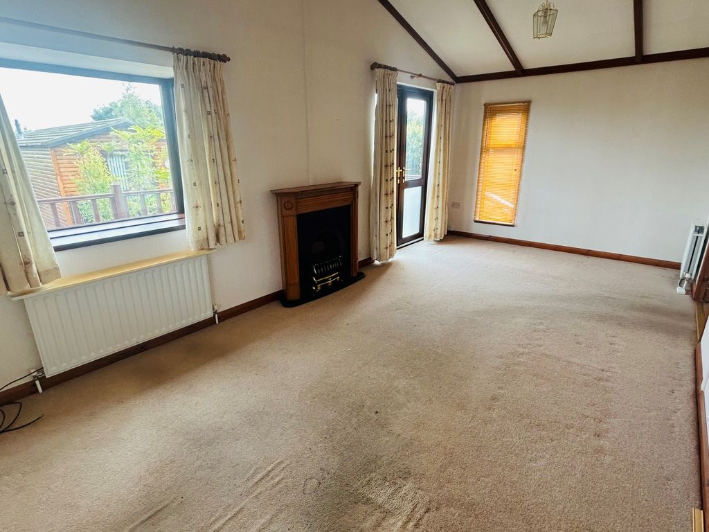Property photo 3 of 10 Floorplan