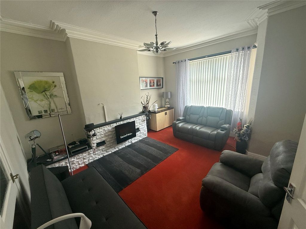 Property photo 2 of 14 Picture No. 06