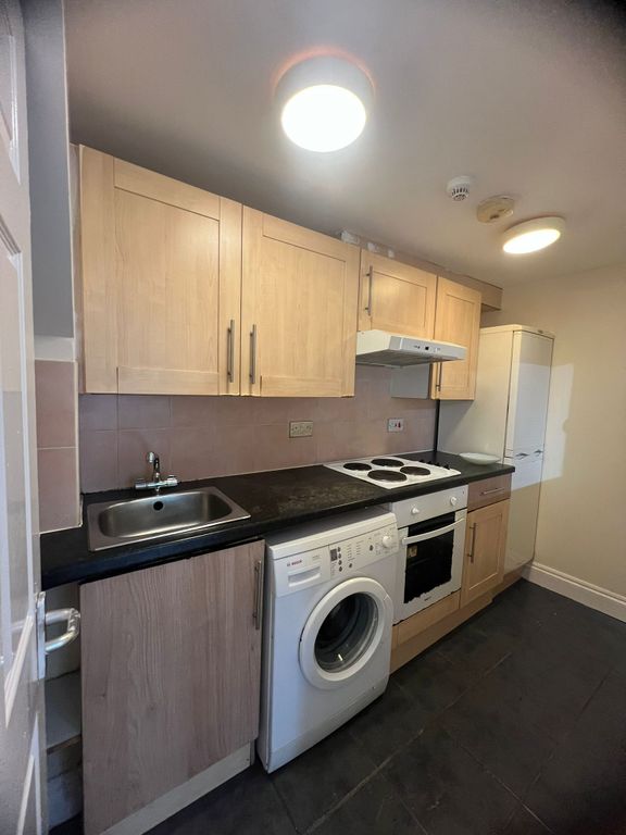 Property photo 2 of 4