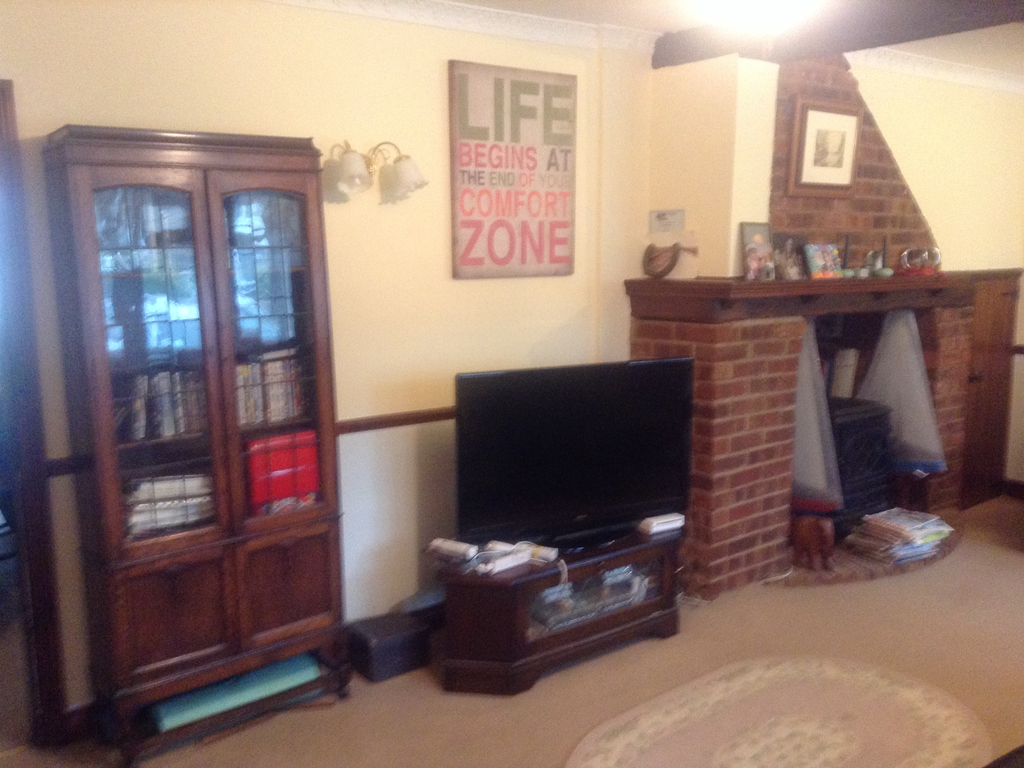 Property photo 2 of 13