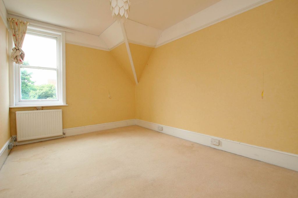 Additional image 15 of 5 bed flat for saleGrassington Road, Eastbourne BN20