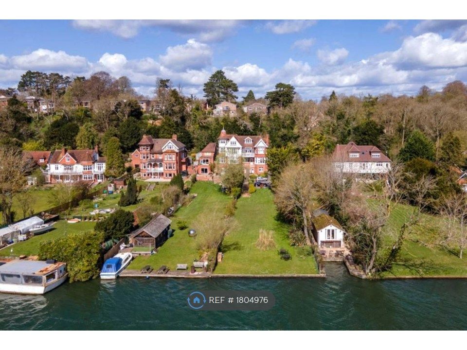 Property photo 1 of 23 Warrenside From The Garden