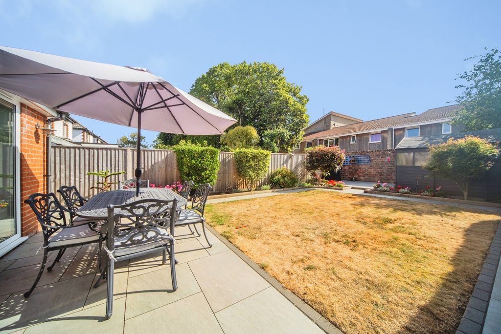 Property photo 2 of 15 Pbox-Img.Jpg