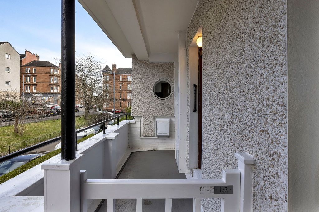 Property photo 3 of 36