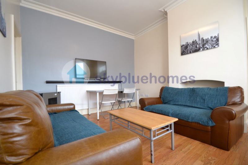 Property photo 1 of 8 Photo 15