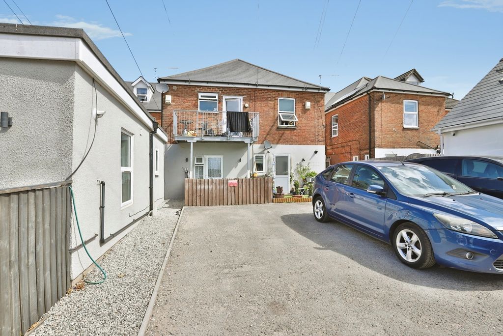 Property photo 1 of 10 Pbox-Img.Jpg