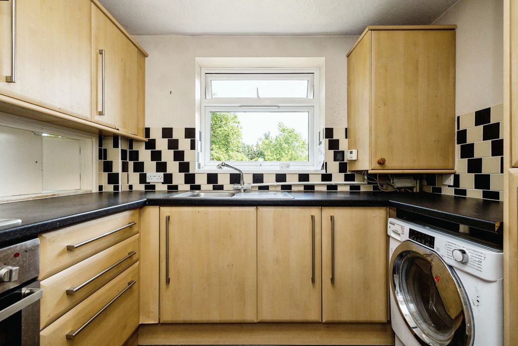 Property photo 2 of 15 Photography