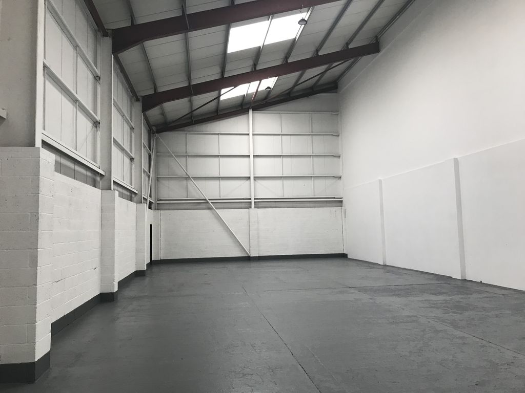 Property photo 2 of 3