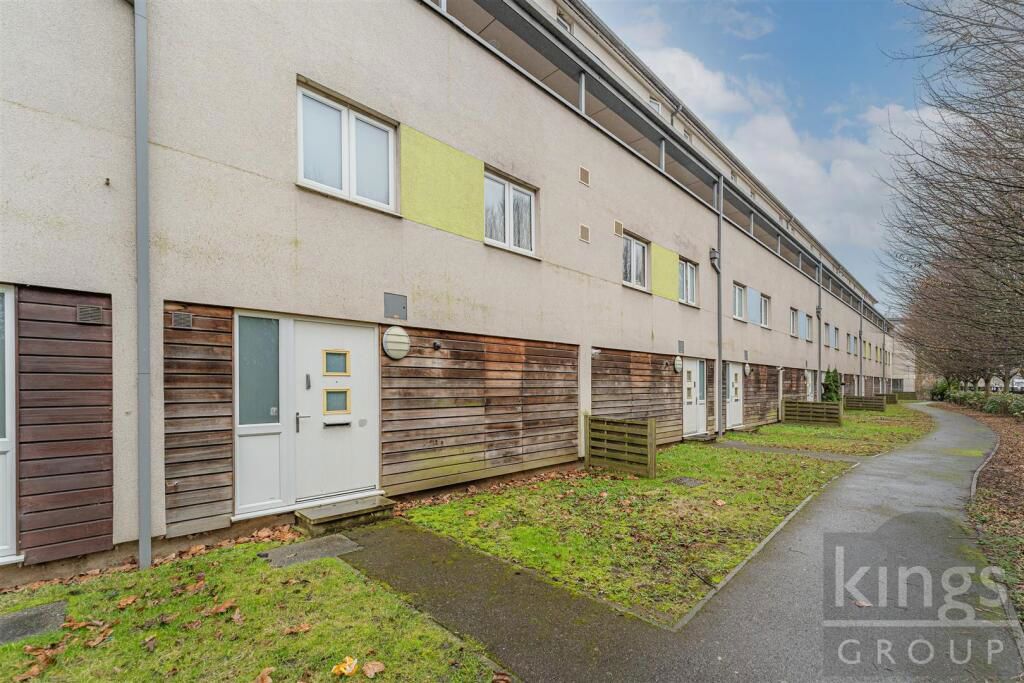 Property photo 1 of 17