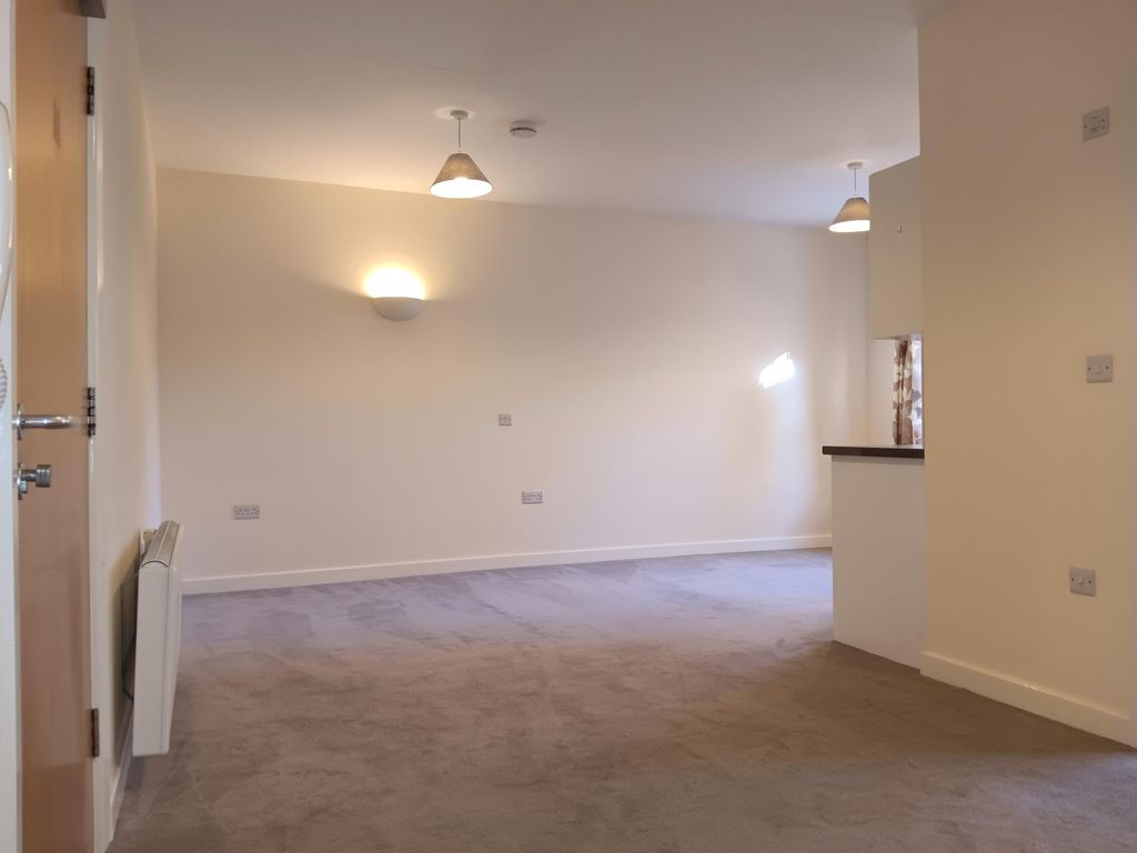 Property photo 3 of 13 Image