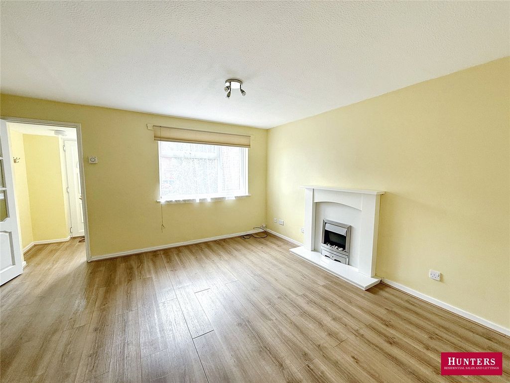 Property photo 2 of 17 Picture No. 20