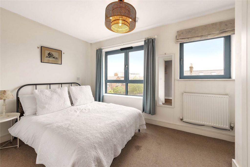 Property photo 3 of 8 Picture No. 03