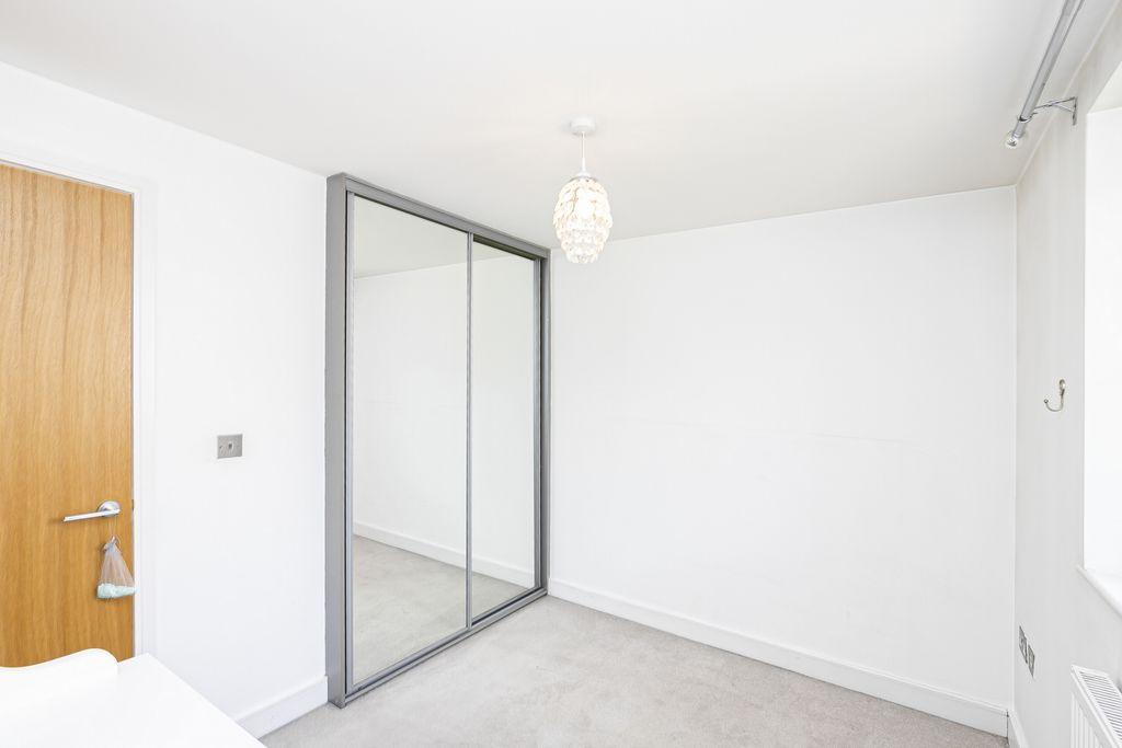Additional image 10 of 2 bed flat for saleStation Road, Epping CM16