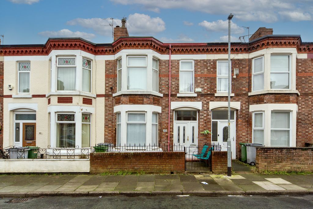 Property photo 1 of 23