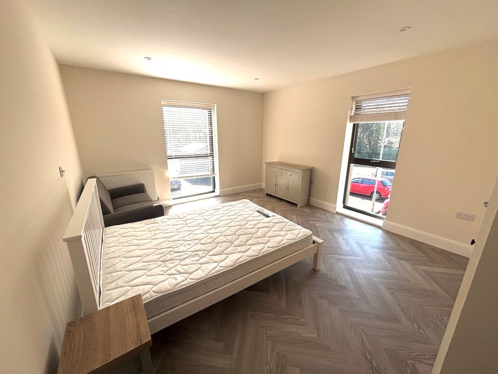 Property photo 1 of 4