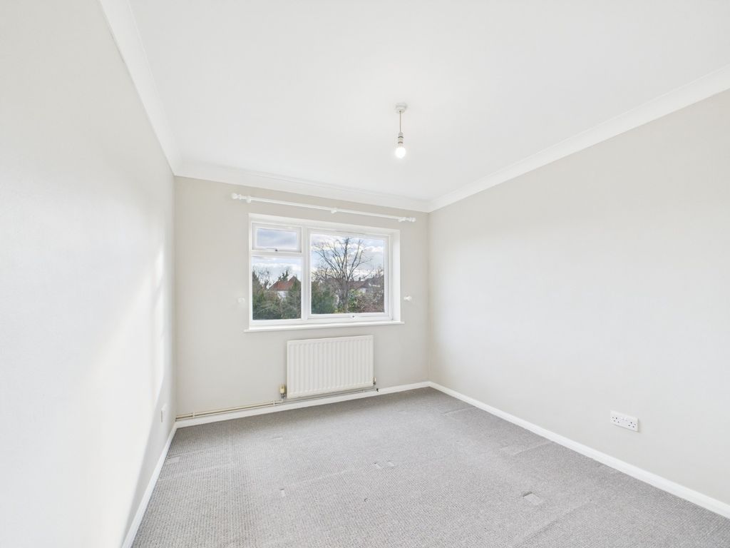 Property photo 2 of 7 4158223