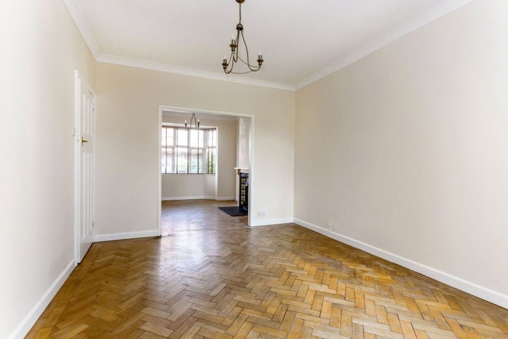 Property photo 3 of 13 Picture No. 08