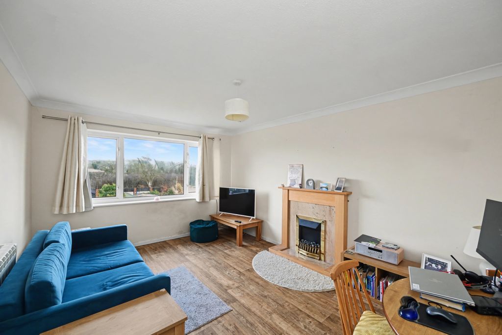 Property photo 3 of 15