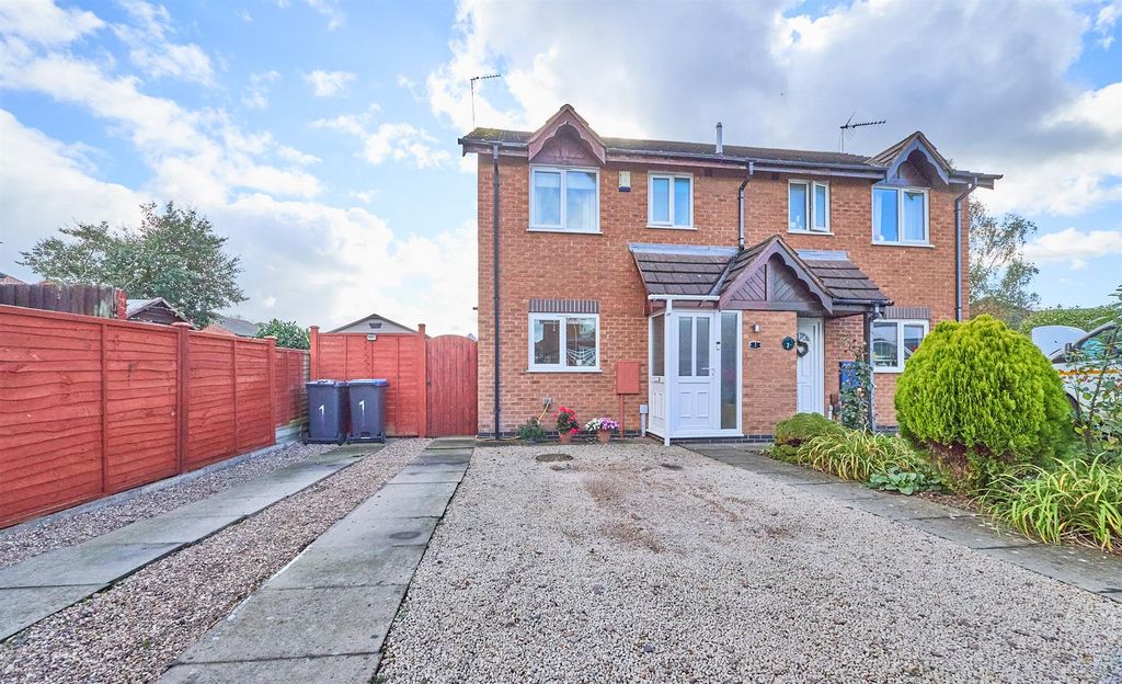 Property photo 1 of 15 Crosskirk Road, Hk 16.Jpg