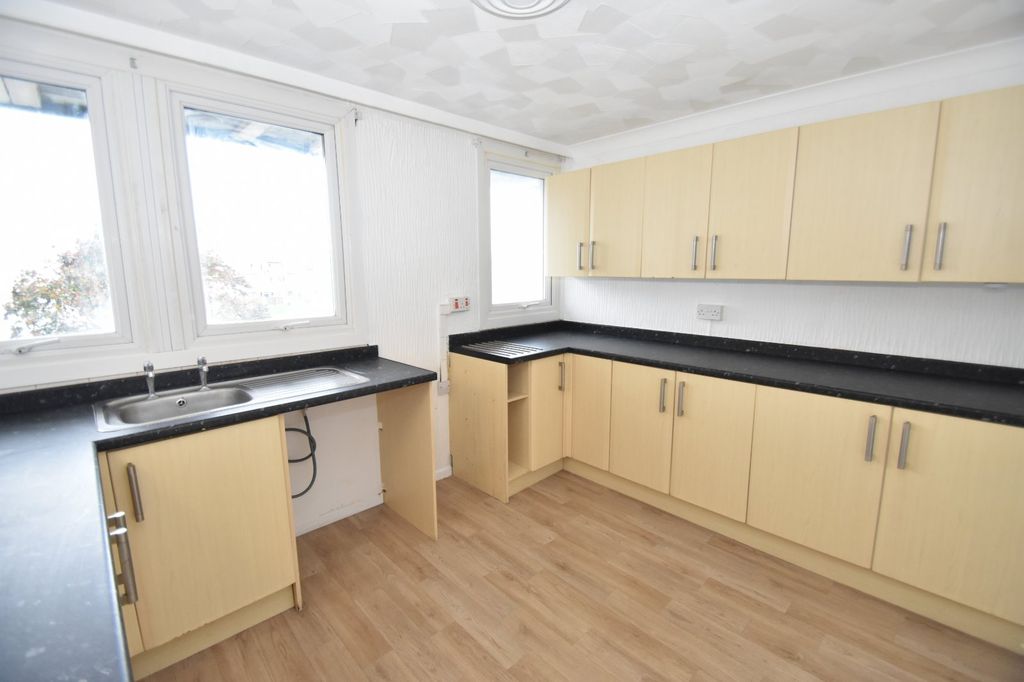 Property photo 2 of 8 Picture No. 07