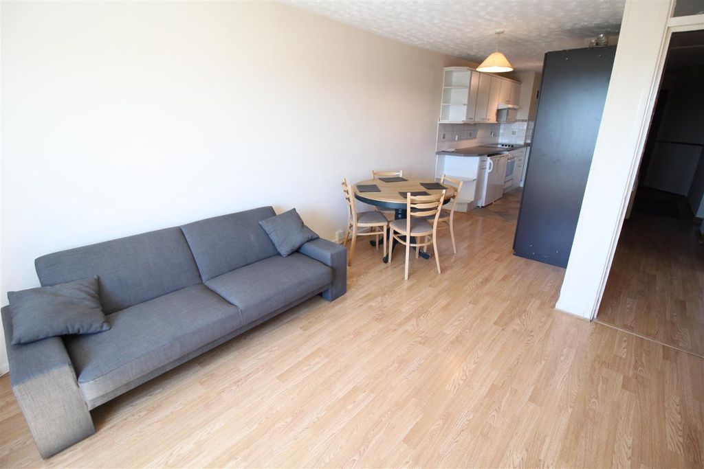 Property photo 1 of 10 Img_0112.Jpg