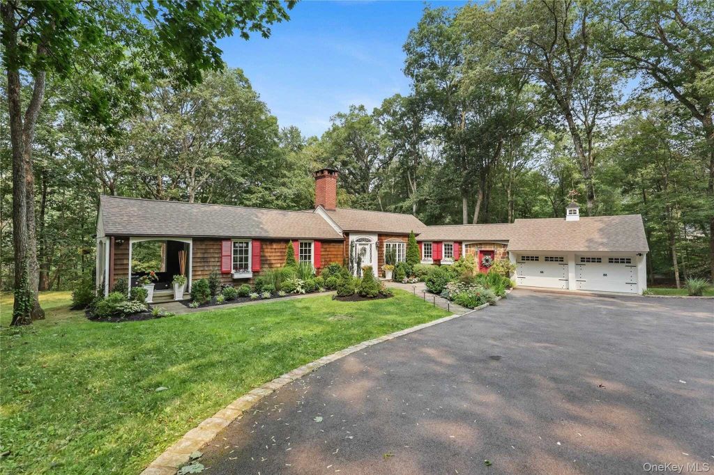 Property photo 1 of 31