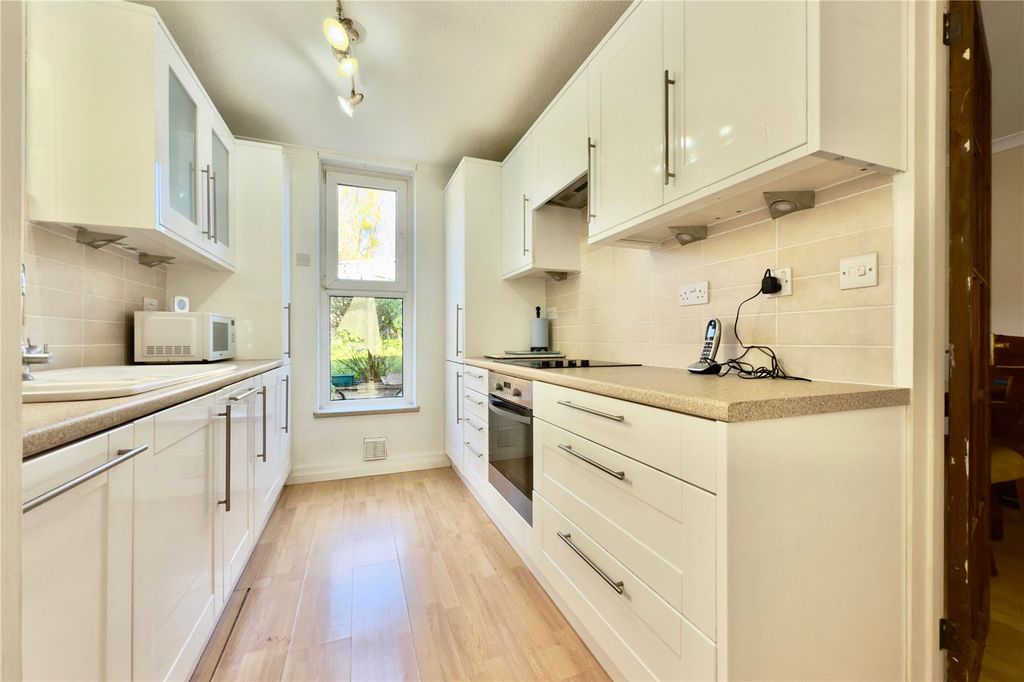 Property photo 3 of 27 Picture No. 52